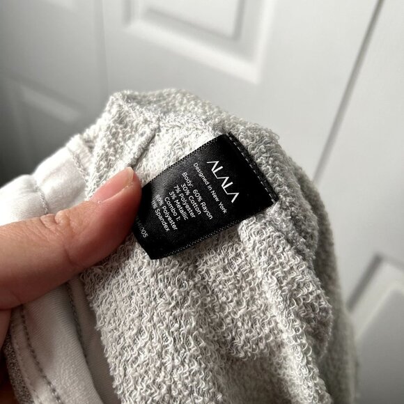 ALALA Volt Silver Light Grey Drawstring Waist Sweatpants Women's Size Medium M - Picture 12 of 12